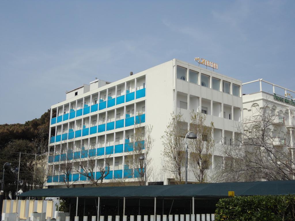 Hotel Spiaggia Marconi ริมินี ภายนอก รูปภาพ