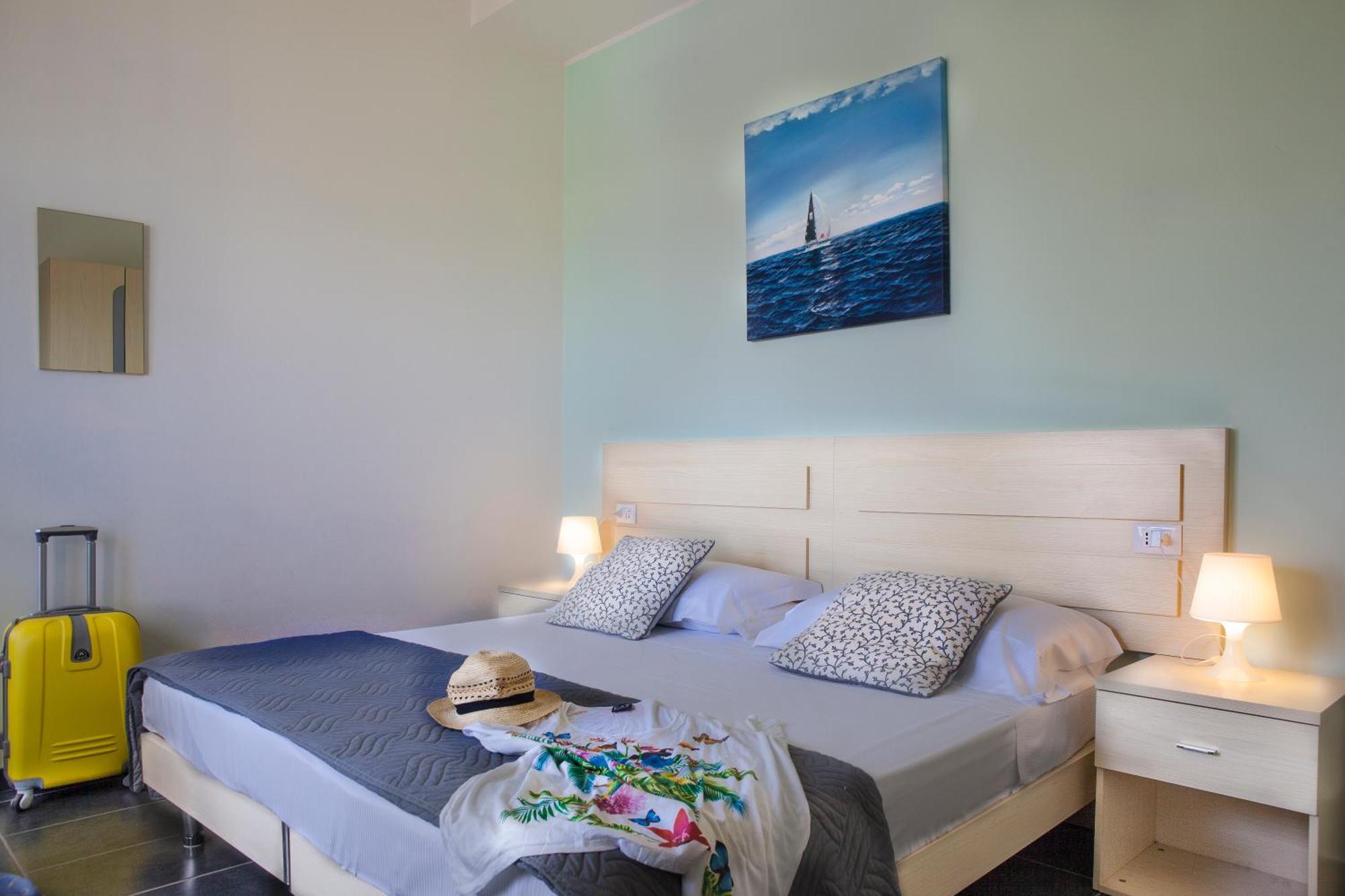 Hotel Spiaggia Marconi ริมินี ภายนอก รูปภาพ