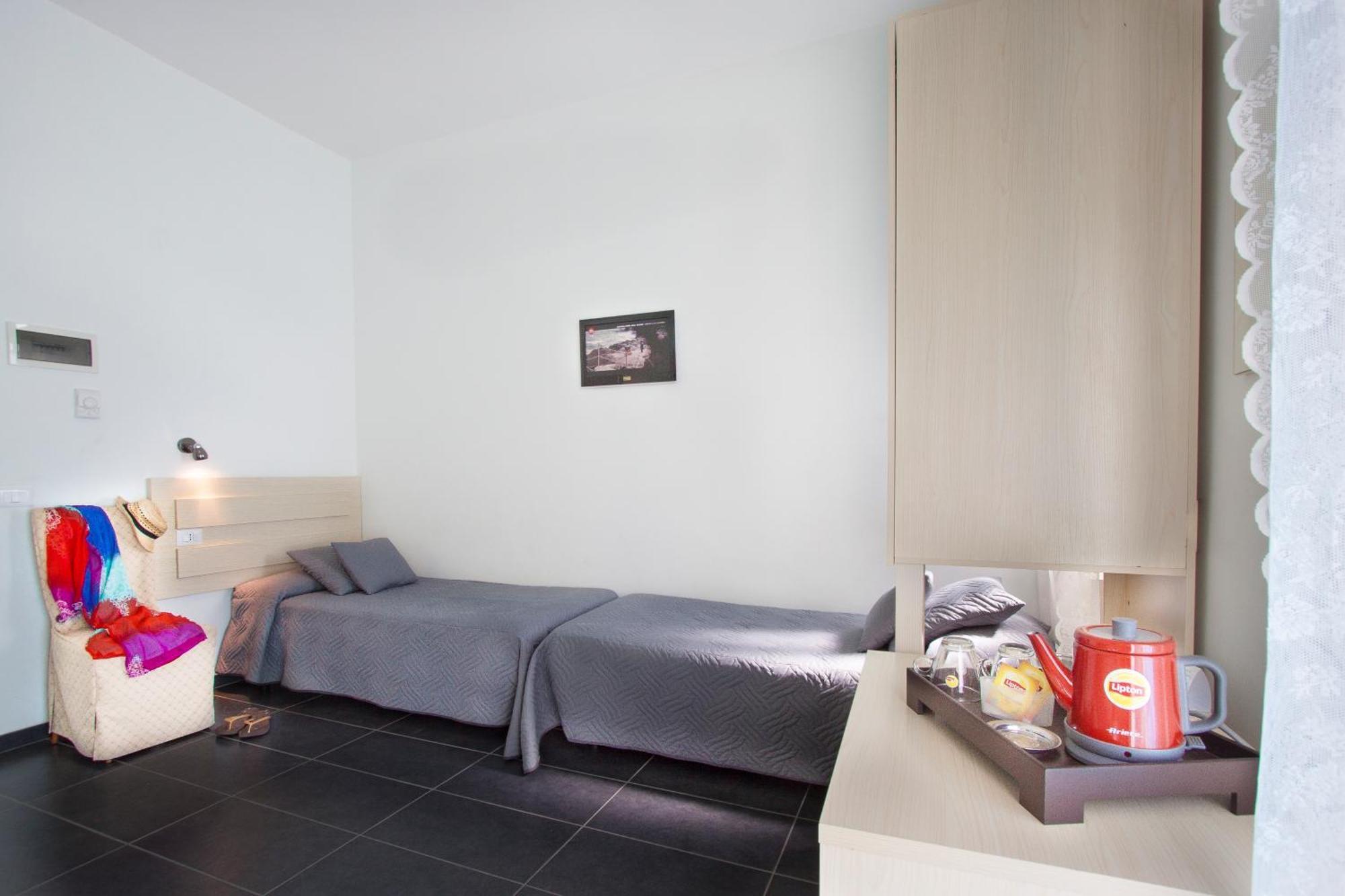 Hotel Spiaggia Marconi ริมินี ภายนอก รูปภาพ